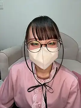 Snapshot of Merochi_o0 chatting on 06-06-26, 12:10 Merochi o0 online show from 06-06-26, 12:10
