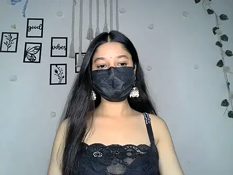 Snapshot of HOT_SNEHA4 chatting on 06-26-26, 05:34 HOT SNEHA4 online show from 06-26-26, 05:34