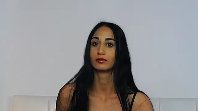 Snapshot of LexxyPlay chatting on 04-28-26, 05:34 LexxyPlay online show from 04-28-26, 05:34