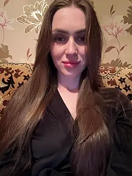 Snapshot of AlinaLove3213 chatting on 06-18-26, 07:51 AlinaLove3213 online show from 06-18-26, 07:51