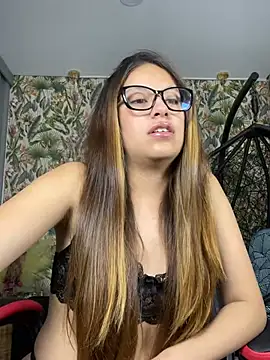 Snapshot of Ambar_Zaf chatting on 05-05-26, 01:02 Ambar Zaf online show from 05-05-26, 01:02