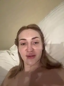 lovencat online show from 04-07-26, 10:20