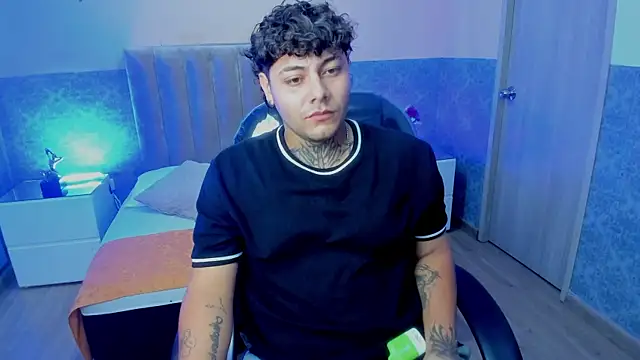 DAMON SALVATTORE online show from 04-16-26, 03:29