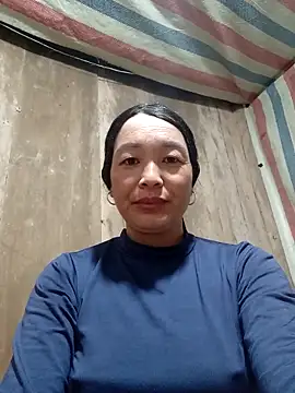 Snapshot of vanlucky2 chatting on 04-29-26, 01:53 vanlucky2 online show from 04-29-26, 01:53