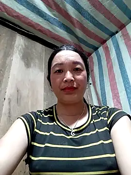 Snapshot of vanlucky2 chatting on 06-03-26, 10:18 vanlucky2 online show from 06-03-26, 10:18
