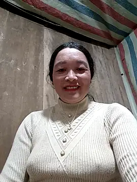 Snapshot of vanlucky2 chatting on 06-05-26, 04:19 vanlucky2 online show from 06-05-26, 04:19