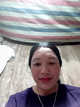 Snapshot of vanlucky2 chatting on 06-08-26, 03:51 vanlucky2 online show from 06-08-26, 03:51