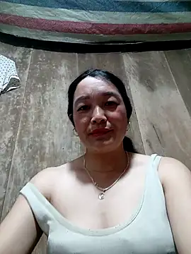 Snapshot of vanlucky2 chatting on 06-25-26, 06:40 vanlucky2 online show from 06-25-26, 06:40