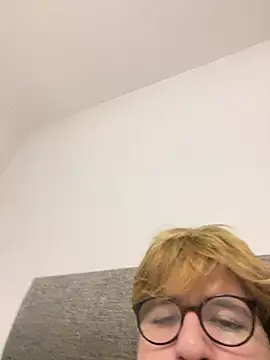 ardqreal online show from 04-08-26, 10:43