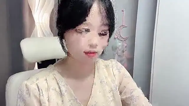 Xiaoqing00 online show from 06-01-26, 06:15