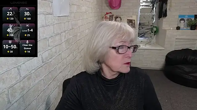 Zuri Zodiac online show from 04-10-26, 08:52