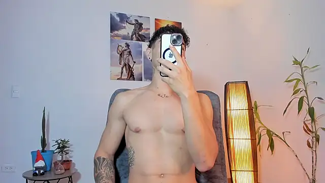 Snapshot of Alex_zt7 chatting on 05-24-26, 07:08 Alex zt7 online show from 05-24-26, 07:08