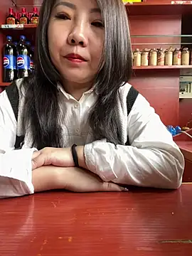 Snapshot of yhan1314 chatting on 04-13-26, 06:52 yhan1314 online show from 04-13-26, 06:52
