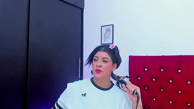 Katty West online show from 05-04-26, 07:32