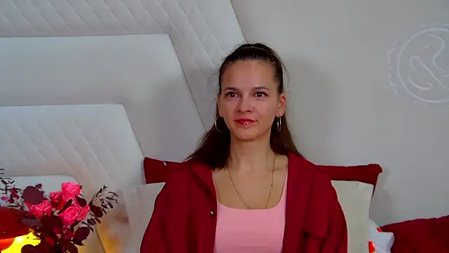 Snapshot of LeonaLane chatting on 04-29-26, 06:28 LeonaLane online show from 04-29-26, 06:28