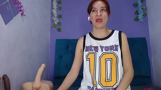 Snapshot of alorena_megancm chatting on 05-13-26, 03:26 alorena megancm online show from 05-13-26, 03:26