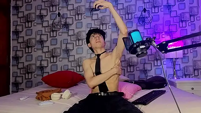 Twink Sebas7 online show from 06-12-26, 12:26