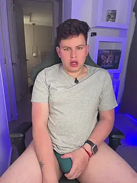 Thiago    online show from 04-11-26, 05:06