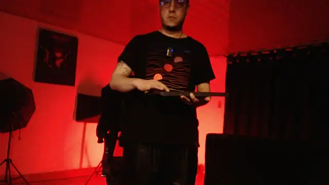 markswitch   online show from 04-09-26, 02:22