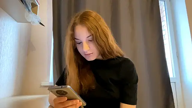 Snapshot of _StillHeart_ chatting on 04-11-26, 06:29 StillHeart online show from 04-11-26, 06:29