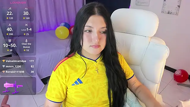Celestee 21 online show from 06-18-26, 09:14