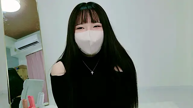 Snapshot of yuno_168 chatting on 05-07-26, 04:29 yuno 168 online show from 05-07-26, 04:29
