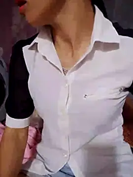  Lyly pussy  online show from 04-09-26, 10:20