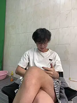Snapshot of titi-999 chatting on 07-17-26, 11:06 titi-999 online show from 07-17-26, 11:06