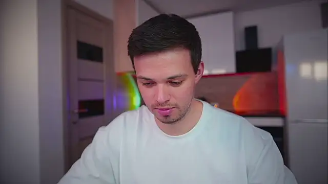 doll boy ob online show from 04-16-26, 03:24