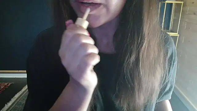 Snapshot of NicoleLove_ chatting on 06-03-26, 05:32 NicoleLove online show from 06-03-26, 05:32