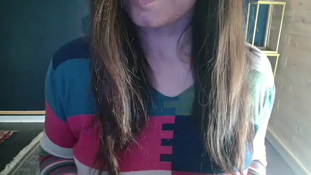 Snapshot of NicoleLove_ chatting on 06-05-26, 06:52 NicoleLove online show from 06-05-26, 06:52