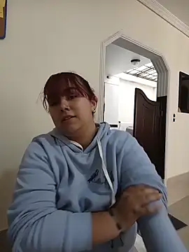 AliceScoot  online show from 06-02-26, 08:22