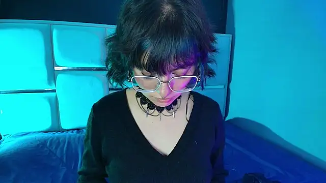 Snapshot of BadEmyXO chatting on 06-24-26, 05:06 BadEmyXO online show from 06-24-26, 05:06