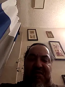 Snapshot of MrBustNut2026 chatting on 04-20-26, 04:54 MrBustNut2026 online show from 04-20-26, 04:54