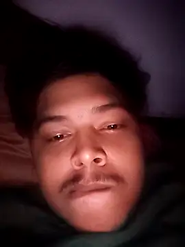 kdboy04 online show from 04-27-26, 06:39