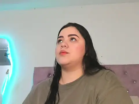 laurenlaine online show from 04-14-26, 02:01