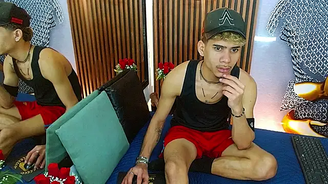 Skinny cute Alyer online show from 05-25-26, 03:12