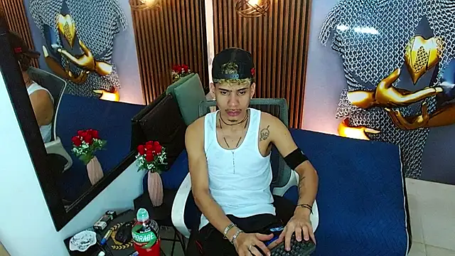Skinny cute Alyer online show from 05-26-26, 02:18