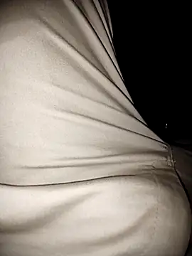 Snapshot of odiaguy21 chatting on 04-10-26, 08:30 odiaguy21 online show from 04-10-26, 08:30