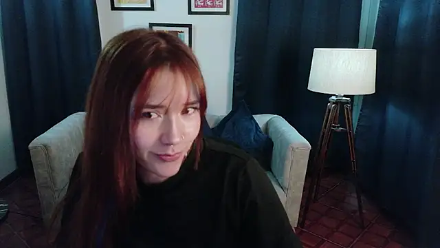 Snapshot of Emily_Cherry_ chatting on 06-21-26, 11:46 Emily Cherry online show from 06-21-26, 11:46