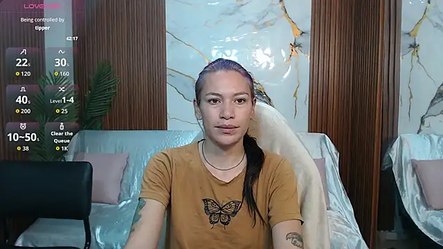 Snapshot of alonddra_tay chatting on 07-09-26, 11:47 alonddra tay online show from 07-09-26, 11:47
