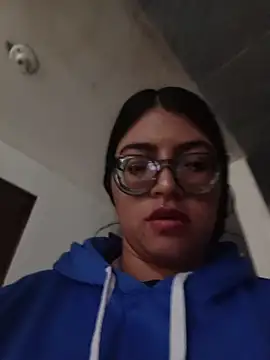 Snapshot of SOFI__10 chatting on 06-19-26, 12:09 SOFI 10 online show from 06-19-26, 12:09