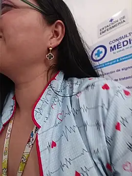 Snapshot of SOFI__10 chatting on 07-06-26, 03:03 SOFI 10 online show from 07-06-26, 03:03
