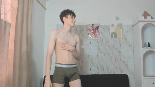 Sweet boyshot online show from 04-17-26, 01:36