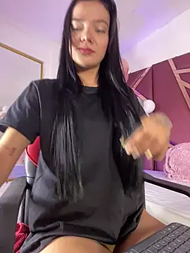 ZoeHarpers online show from 06-09-26, 12:17