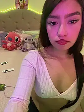 Snapshot of Miakittyyy chatting on 04-23-26, 01:46 Miakittyyy online show from 04-23-26, 01:46