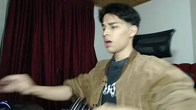 Snapshot of Marck-Pro chatting on 05-03-26, 12:27 Marck-Pro online show from 05-03-26, 12:27
