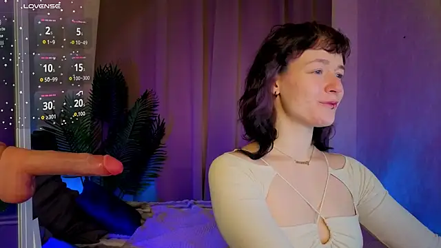Ricki Bloom online show from 05-18-26, 09:26