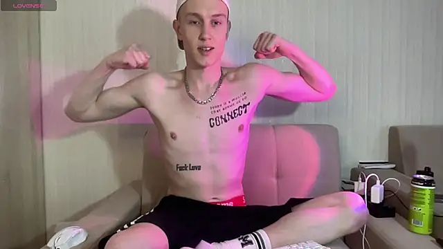 Travis Gracile online show from 04-16-26, 09:32