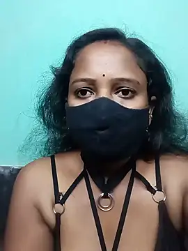 Snapshot of Sexy_Stranger_ chatting on 05-17-26, 08:16 Sexy Stranger online show from 05-17-26, 08:16